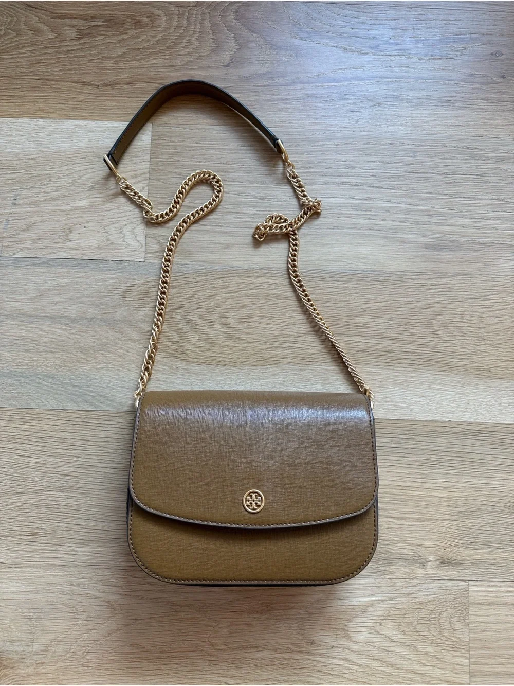 Tory Burch Convertible Shoulder Bag in Brown